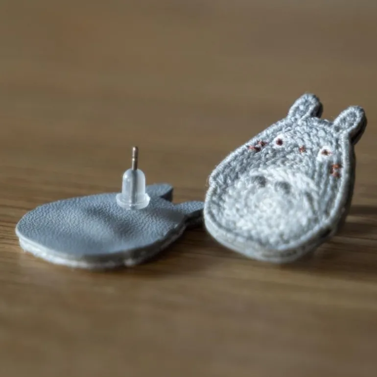 Bijou Boucle d’oreilles Broderie Totoro gris - Mon Voisin Totoro