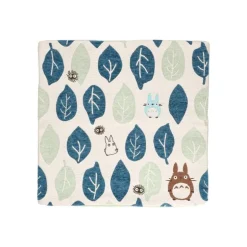 Coussin Totoro Feuilles Bleues et Vertes 45x45 cm - Mon Voisin Totoro