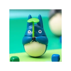Figurine Culbuto Totoro Bleu avec feuille - Mon Voisin Totoro