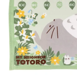 Grande Serviette Toise Totoro se repose 60x120 cm - Mon Voisin Totoro