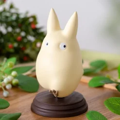 Statuette Totoro blanc marchant - Mon Voisin Totoro