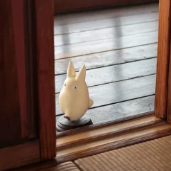 Statuette Totoro blanc marchant - Mon Voisin Totoro