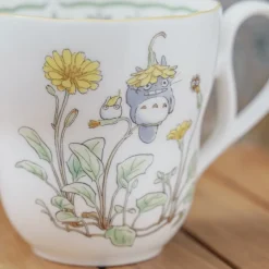 Tasse Totoro Chapeau de Fleurs Jaunes - Mon Voisin Totoro