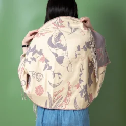 Étole rose Jiji - Kiki la petite sorcière